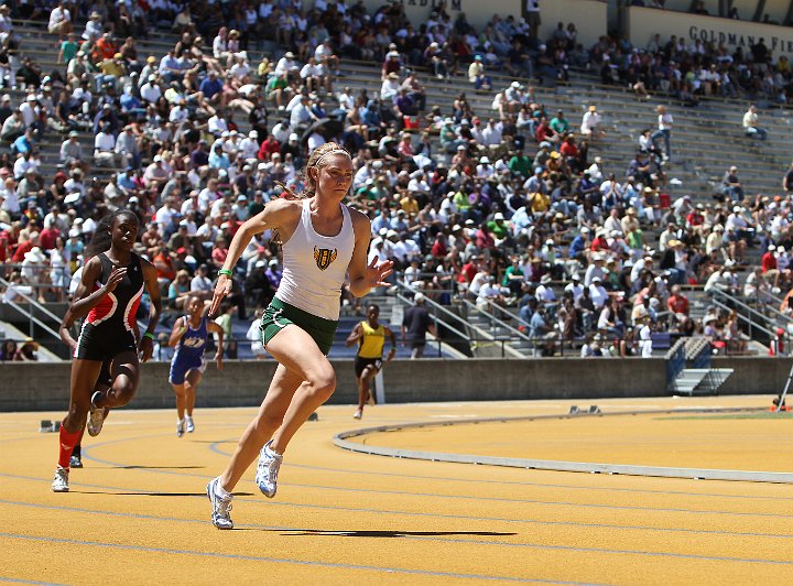 2010 NCS MOC-172.JPG - 2010 North Coast Section Meet of Champions, May 29, Edwards Stadium, Berkeley, CA.